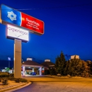 Quality Inn & Suites Fayetteville I-95 - Motels