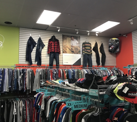 Plato's Closet - Beaverton, OR