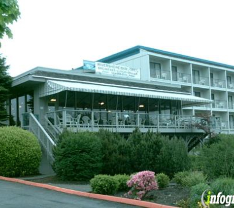 Rivershore Bar & Grill - Oregon City, OR