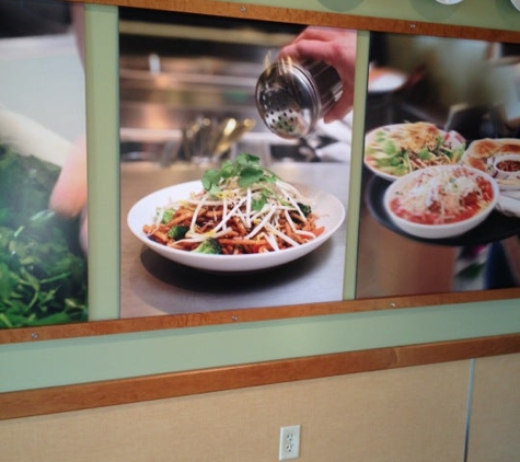 Noodles & Company - Mankato, MN