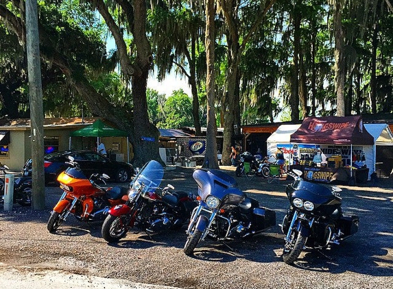 Lake Harris Hideaway - Tavares, FL