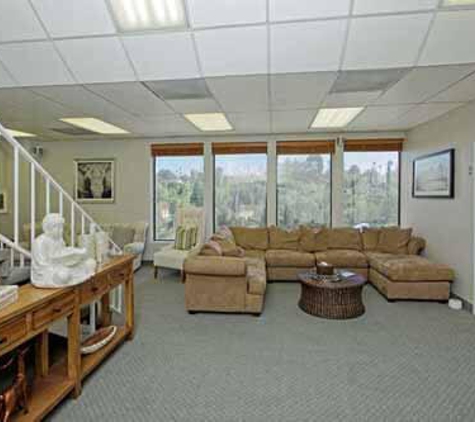 Valley Restoration Center - Harmony Place Outpatient Facility - Woodland Hills, CA