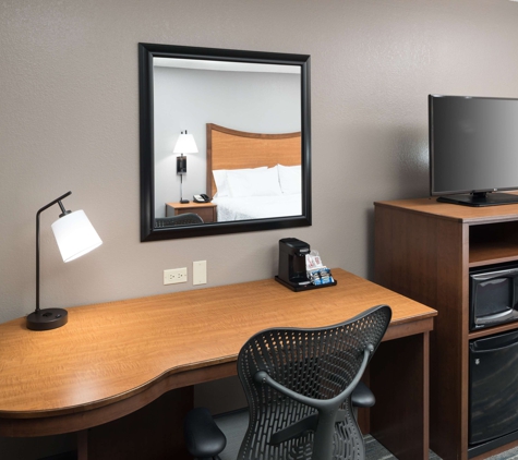 Hampton Inn & Suites Chicago-North Shore/Skokie - Skokie, IL