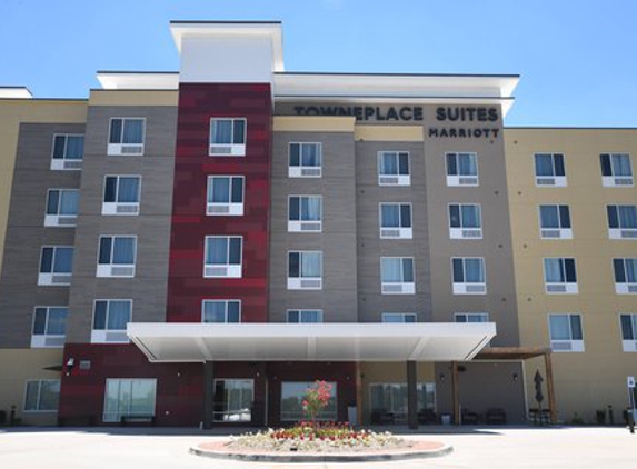 TownePlace Suites Kansas City at Briarcliff - Kansas City, MO