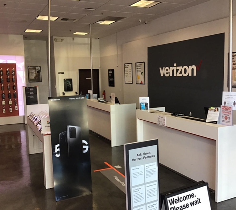 Verizon - Huntington Beach, CA