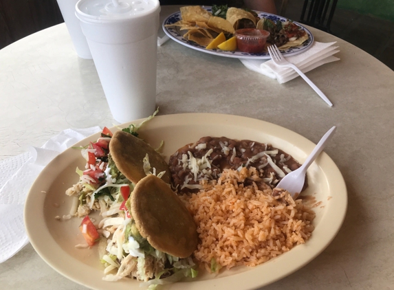 El Tapatio Restaurant - Burbank, CA