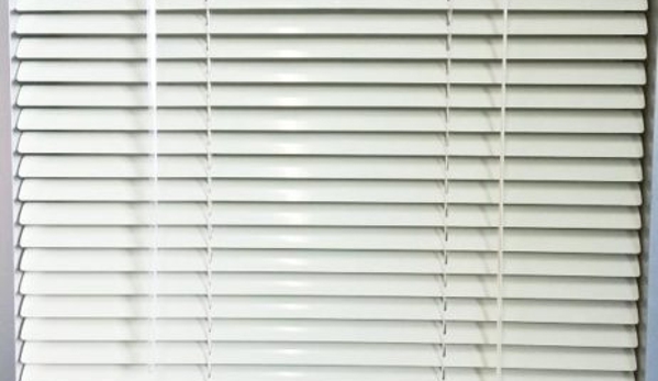 Blinds 2 Go - Burleigh Waters, QLD