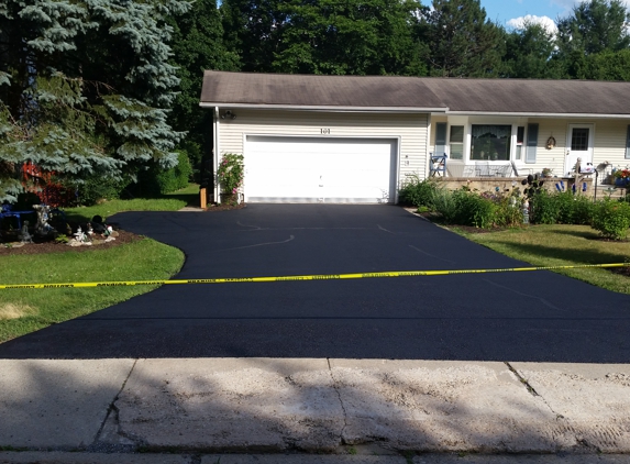 J.R. asphalt repairs - Flanders, NJ