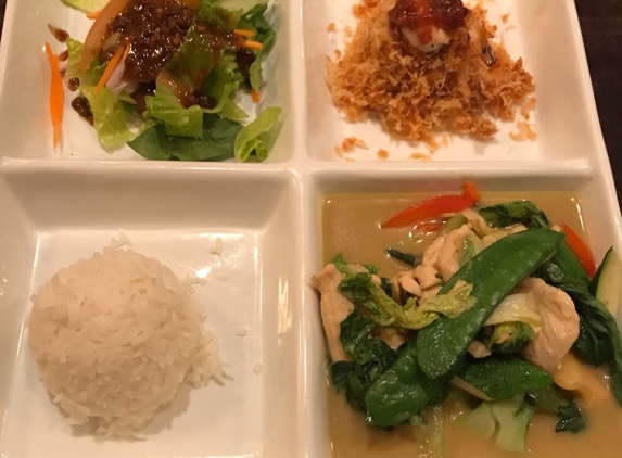 Splash of Thai - Westfield, NJ