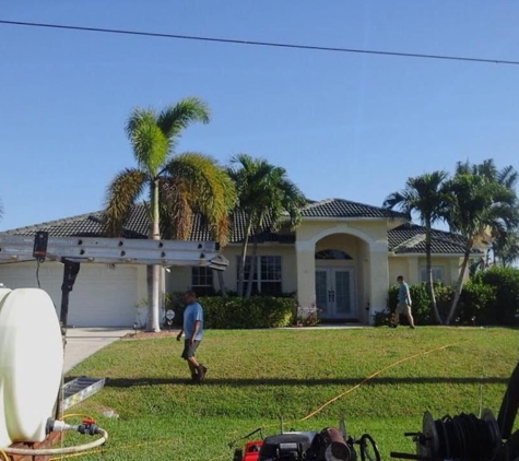Allied Roof Cleaning - Fort Myers, FL