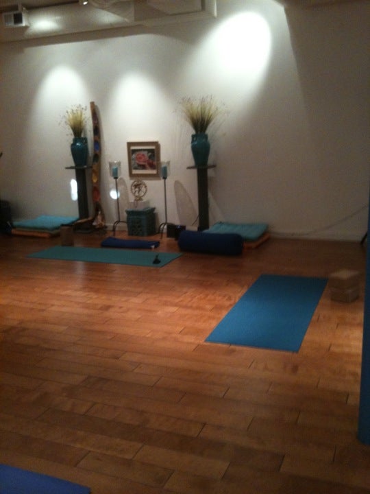 Ananda Shanti Yoga Studio - Manchester By The Sea, MA 01944