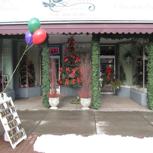 Don's Own Flower Shop, Inc - Geneva, NY