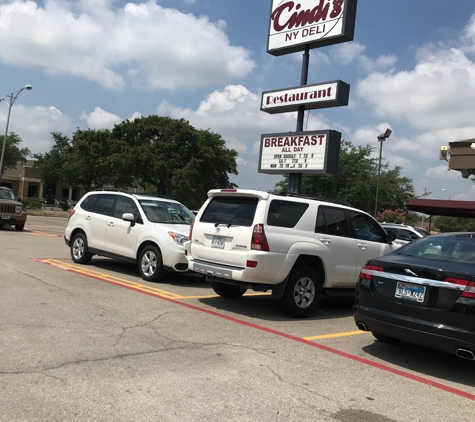 Cindi's NY Deli & Restaurant - Dallas, TX