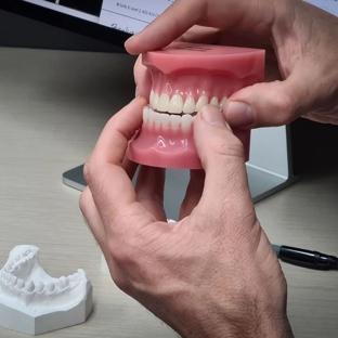 Keen Dentures - Batehaven, NSW