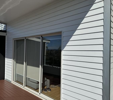 AK Handyman & Cleaning Services - Launceston, TAS. ceiling  wall plus balustrade 26m squared repaint $1895