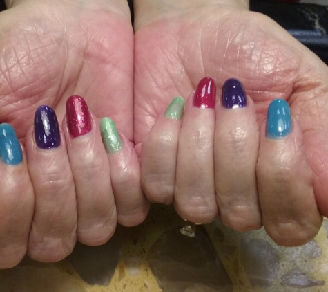 Creative Nails - Newport News, VA