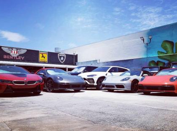 American Luxury Auto Rental - Miami, FL