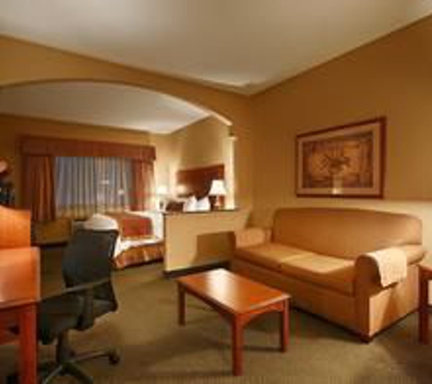 Best Western Plus Victoria Inn & Suites - Victoria, TX