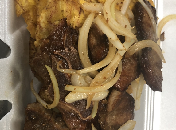 Sui Min II - Paterson, NJ. Fried pork chop with green plantains