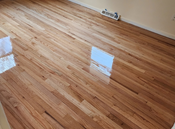 PG Hardwood Floor Refinishing - Lorain, OH