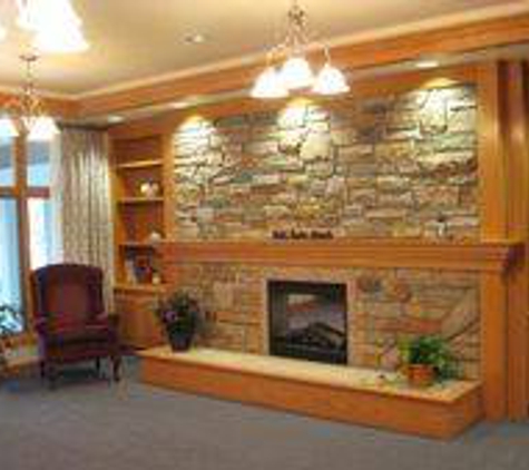 Whispering Willow Assisted Living and Memory Wing - Fredericksburg, IA