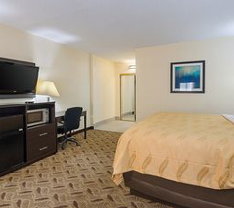 Quality Inn Tanglewood - Roanoke, VA