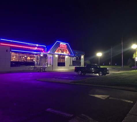 Airport Diner - Bohemia, NY