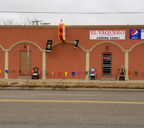 El Vaquero Mexican Grill - Wichita, KS. Front of Restaurant