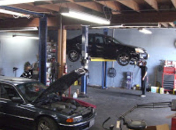 Ricky's Automotive - Spring Valley, CA