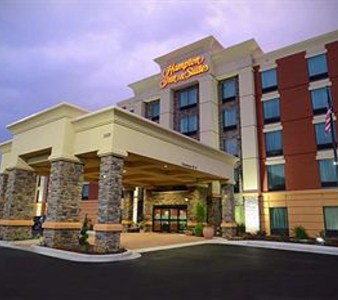 Hampton Inn & Suites - Albany, GA