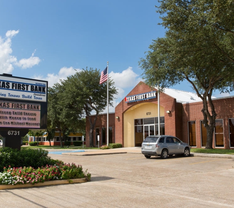 Crossroads Centre - Pasadena - Pasadena, TX