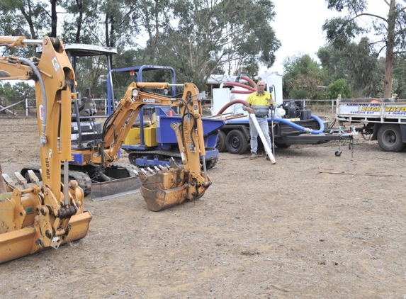 Hamilton Mini Excavator & Dumper Hire - Hamilton, VIC