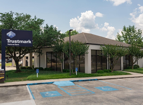 Trustmark - Hattiesburg, MS