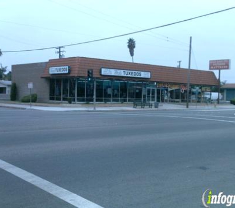 Mmm Kitchen And Flooring - Placentia, CA