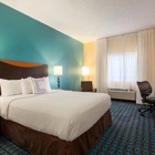 Fairfield Inn & Suites