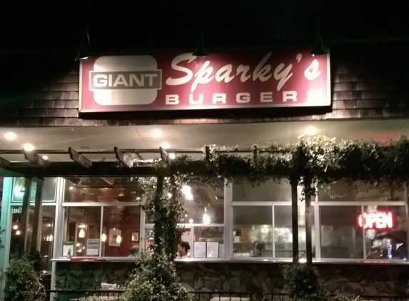 Sparky's Giant Burgers - Oakland, CA