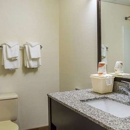 Quality Inn & Suites Clackamas - Portland - Lodging