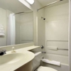 Travelodge by Wyndham Arlington/Dallas Area gallery