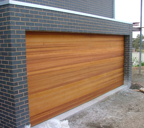 G.T. Roller Doors - California Gully, VIC