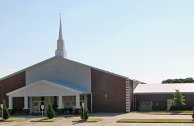 Chisolm Creek Baptist Church 17600 N Western Ave, Edmond, OK 73012 - YP.com