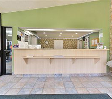 Americas Best Value Inn - Mentor, OH