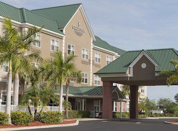 Country Inns & Suites - Bradenton, FL