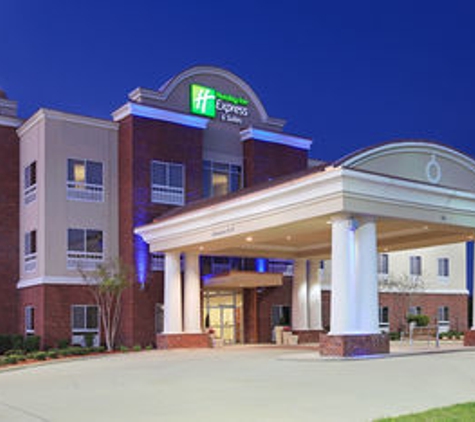 Holiday Inn Express & Suites Canton - Canton, MS