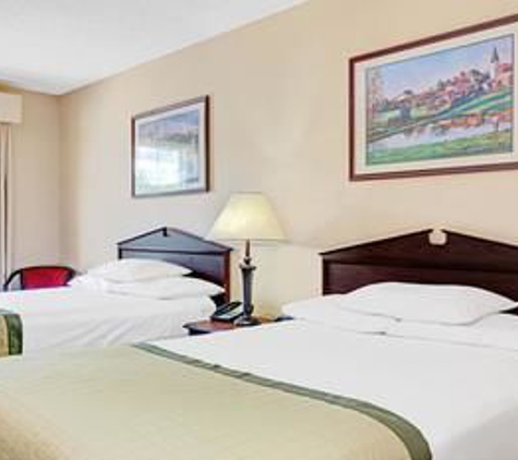 Baymont Inn & Suites - Smithfield, NC