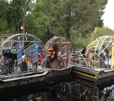 Tom & Jerrys Airboat Rides - Lake Panasoffkee, FL