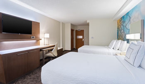 Courtyard by Marriott - Miami, FL