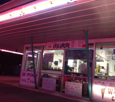 Leon's Frozen Custard Inc - Oshkosh, WI