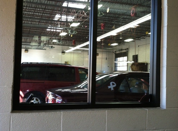 Pfaff's Auto Glass Inc - Winston-Salem, NC