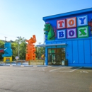 Toy Box Mini Golf