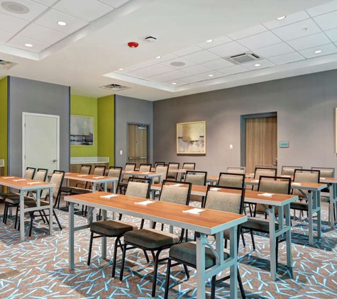 Home2 Suites by Hilton Jacksonville South St Johns Town Ctr - Jacksonville, FL